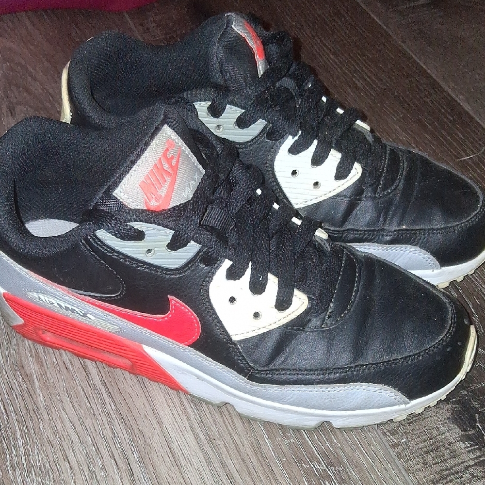 Nike Air Max 90s